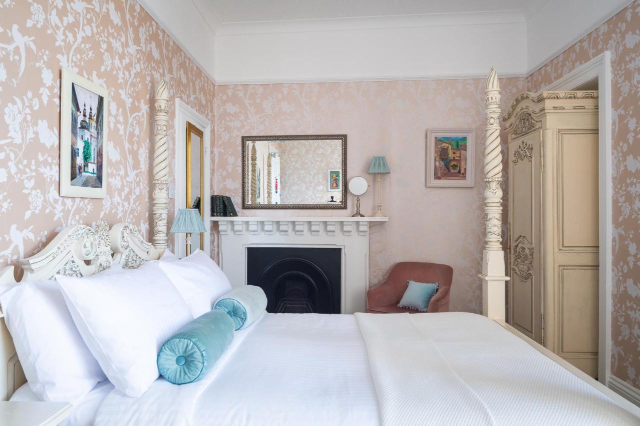 Highcliffe House Bed & Breakfast Линтън Екстериор снимка