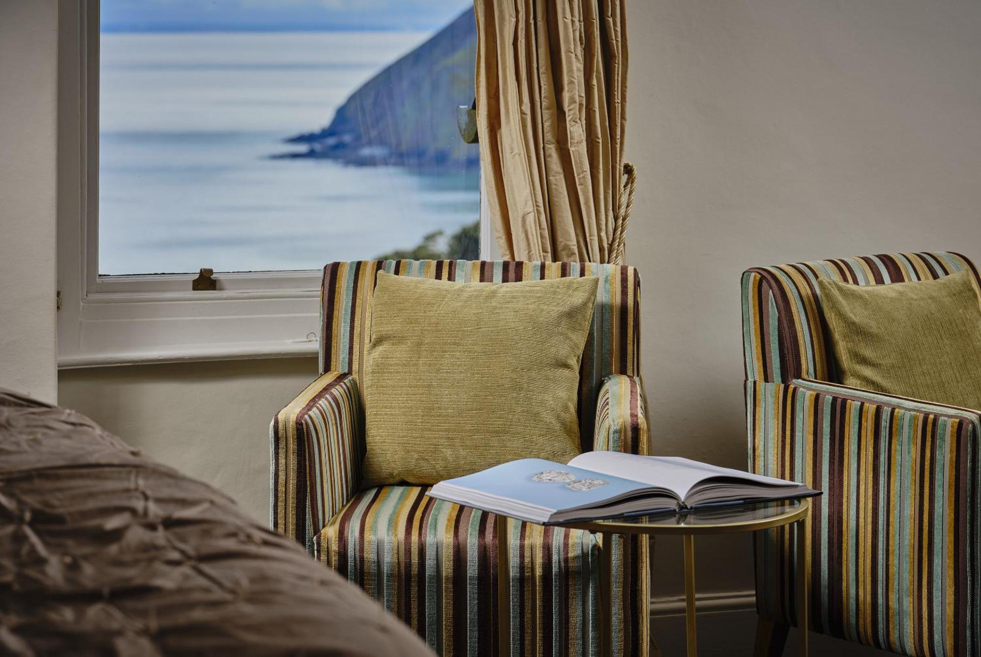 Highcliffe House Bed & Breakfast Линтън Екстериор снимка